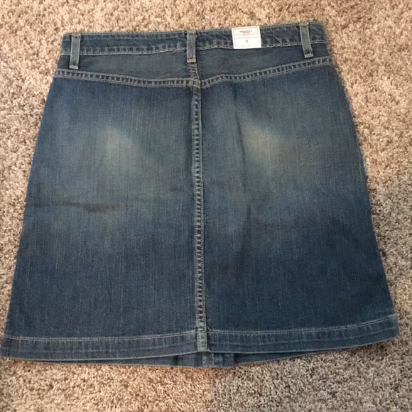Brand New Cute GAP Denim Skirt - Picture 2 of 6